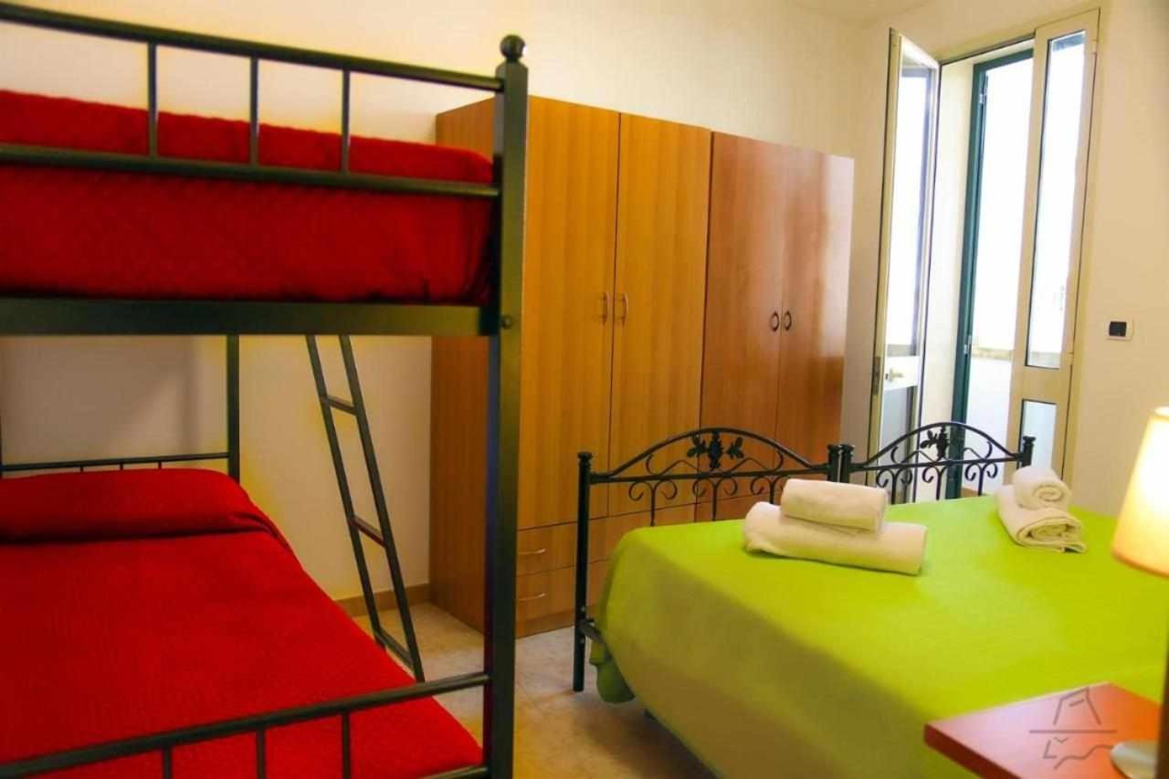 Lo Spioncino Apartments Otranto Pokój zdjęcie